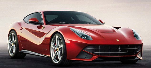 Az új F12 Berlinetta (Fotó: Daily Mail)