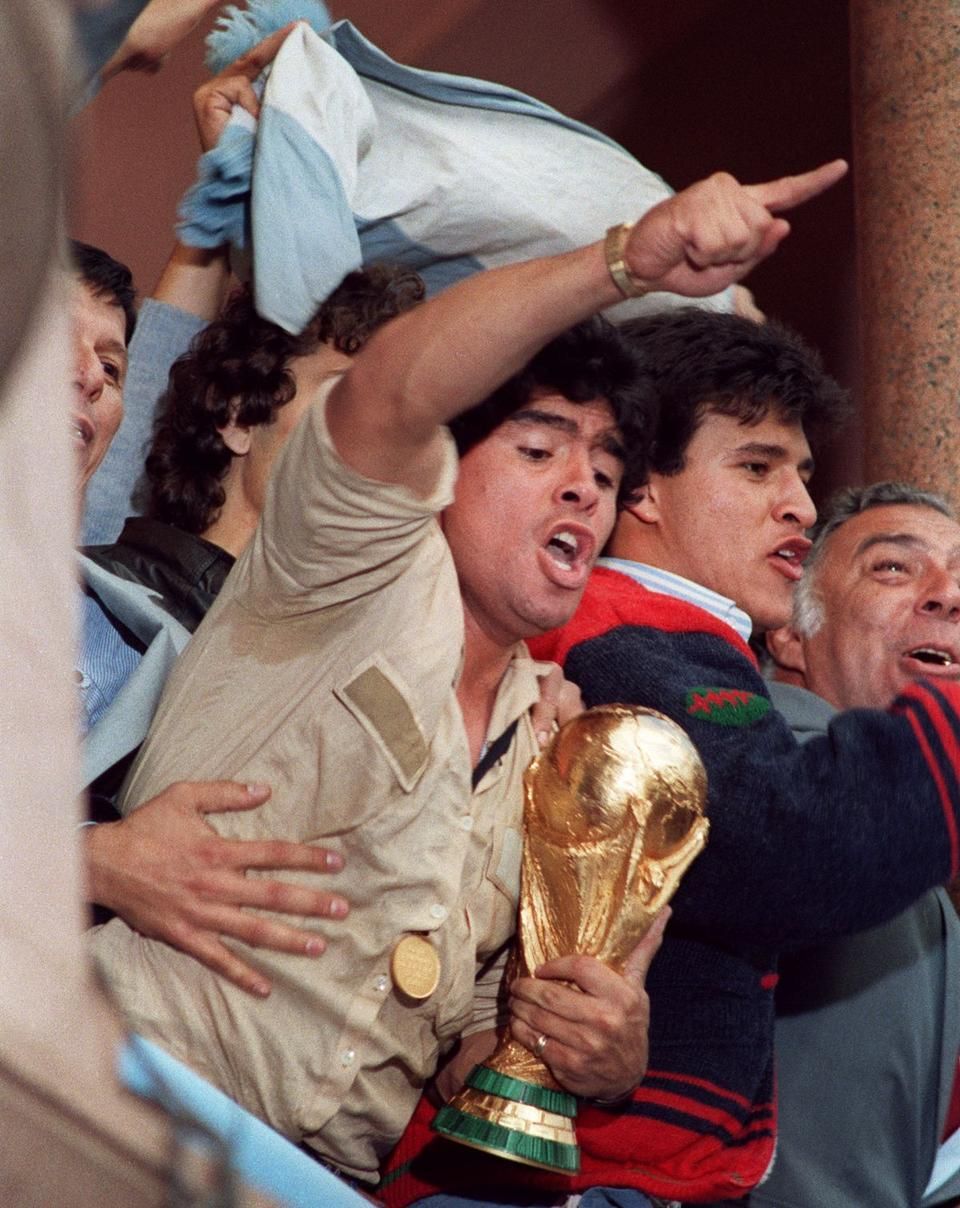 Diego Maradona és Borghi 1986-ban nagyon örült valaminek...