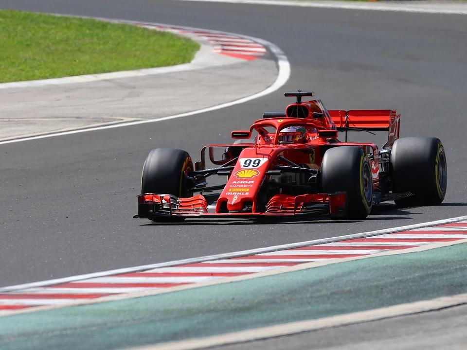 Antonio Giovinazzi megdöntötte Sebastian Vettel körrekordját (Fotó: Meder István)
A GALÉRIÁT A KÉPRE KATTINTVA TEKINTHETI MEG