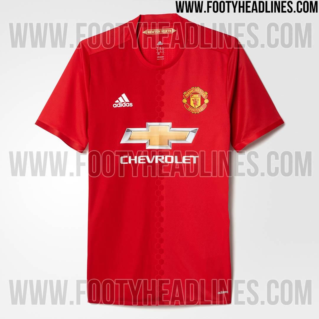 Kétszínű! Megújul az új idényre a Man. United meze? (Fotó: footyheadlines.com)