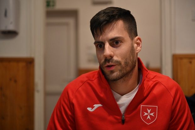 Szabó Dávid máltai tréner hisz a labdarúgás integráló erejében
