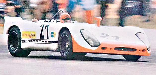 1970-ben a Porsche sportautóját vezette (21-es rajtszám), amíg 1971-ben el nem jutott az F1-ig