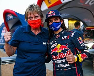 Cristina Gutiérrez és Jutta Kleinschmidt (Fotó: Red Bull Content Pool)