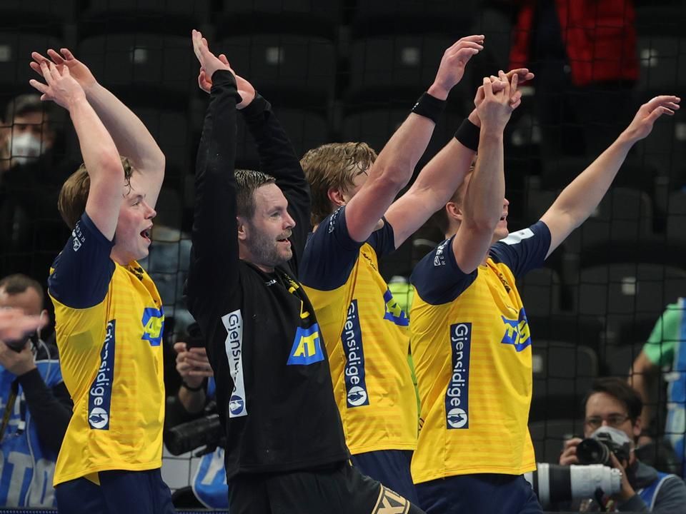 Palicka (balról a második) és társai így ünnepelték a döntőbe jutást (Fotó: Török Attila)