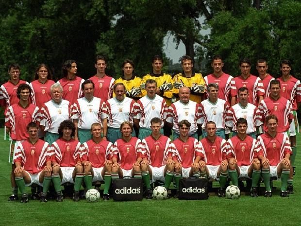 Az 1996-os atlantai olimpián szereplő magyar válogatottban – Madar az ülő sorban, jobbról a 4. (Fotó: MTI)