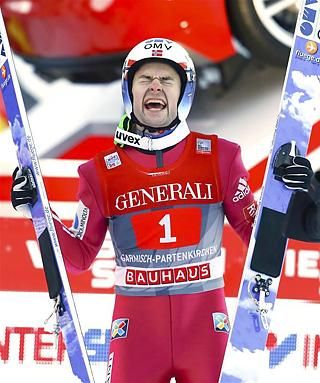 A norvég Jacobsen a győzelmének örül (Fotó: Reuters)