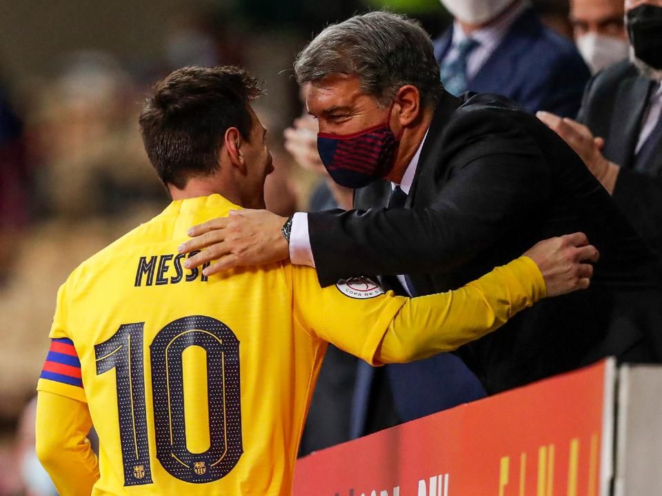 Laporta nagyon szeretné, ha Messi maradna (Fotó: Getty Images)