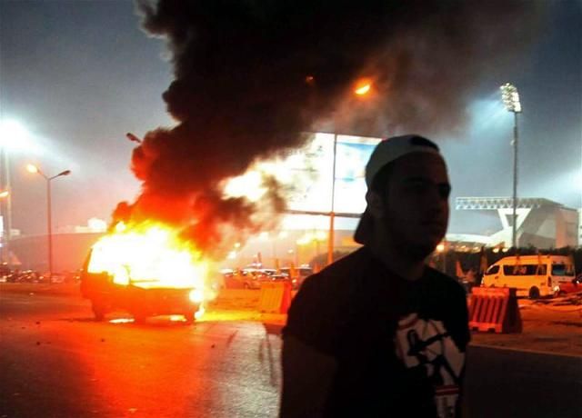 Három év után először próbáltak nézők előtt meccset rendezni Egyiptomban (Fotó: Action Images)