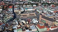 Krakkó impozáns, amúgy is nyüzsgő belvárosa
most magyar hokiszurkolókkal terhelt (illusztráció)