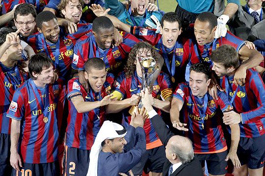 A Barcelona hatodik trófeáját is begyűjtötte idén (Fotó: Reuters)