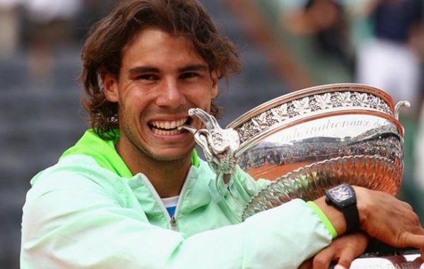 Rafa Nadal kezén a Richard Mille-óra alig 350 000 eurót ér...