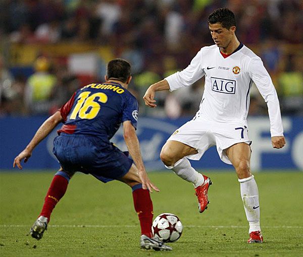 Cristiano Ronaldónak piros... (Fotó: Action Images)