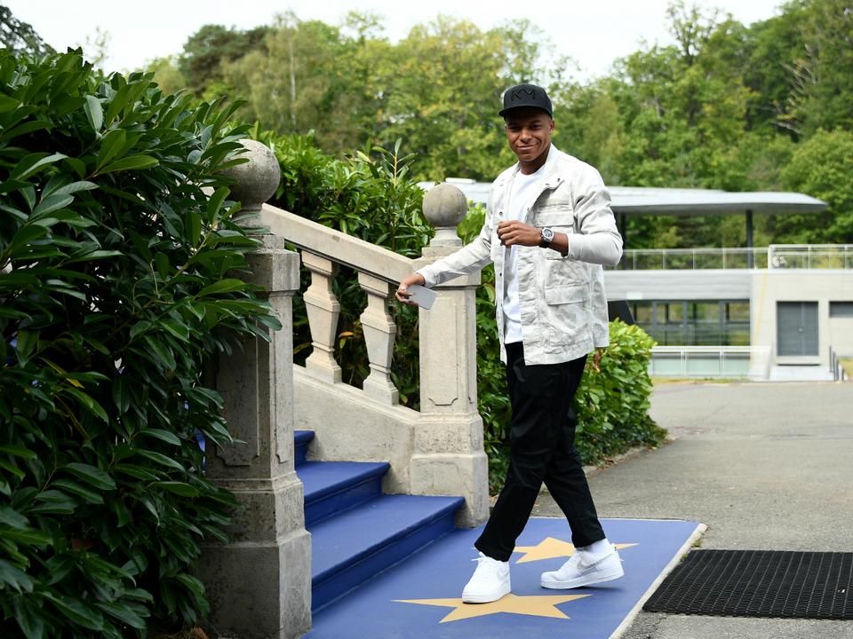 A grandiózus terekkel rendelkező clairefontaine-i akadémia köszönti bajnokait. Itt nevelkedett Kylian Mbappé és Thierry Henry is (Fotók: AFP)