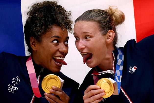 Van ok a mókára, Estelle Nze Minko és Leynaud is olimpiai bajnok lett 2021-ben (Fotó: Getty Images)
