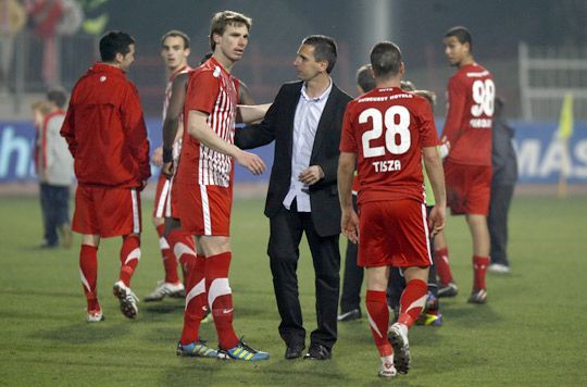 Benczés Miklós vezetőedző szerint meccsről meccsre jobb lesz a csapata (Fotó: Havran Zoltán)