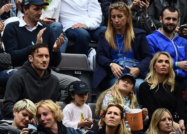 Francesco Totti a családjával nézte meg a döntőt (Fotó: AFP)