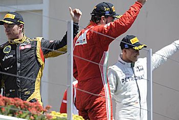 Kimi Räikkönennel szemben csapata elégedett