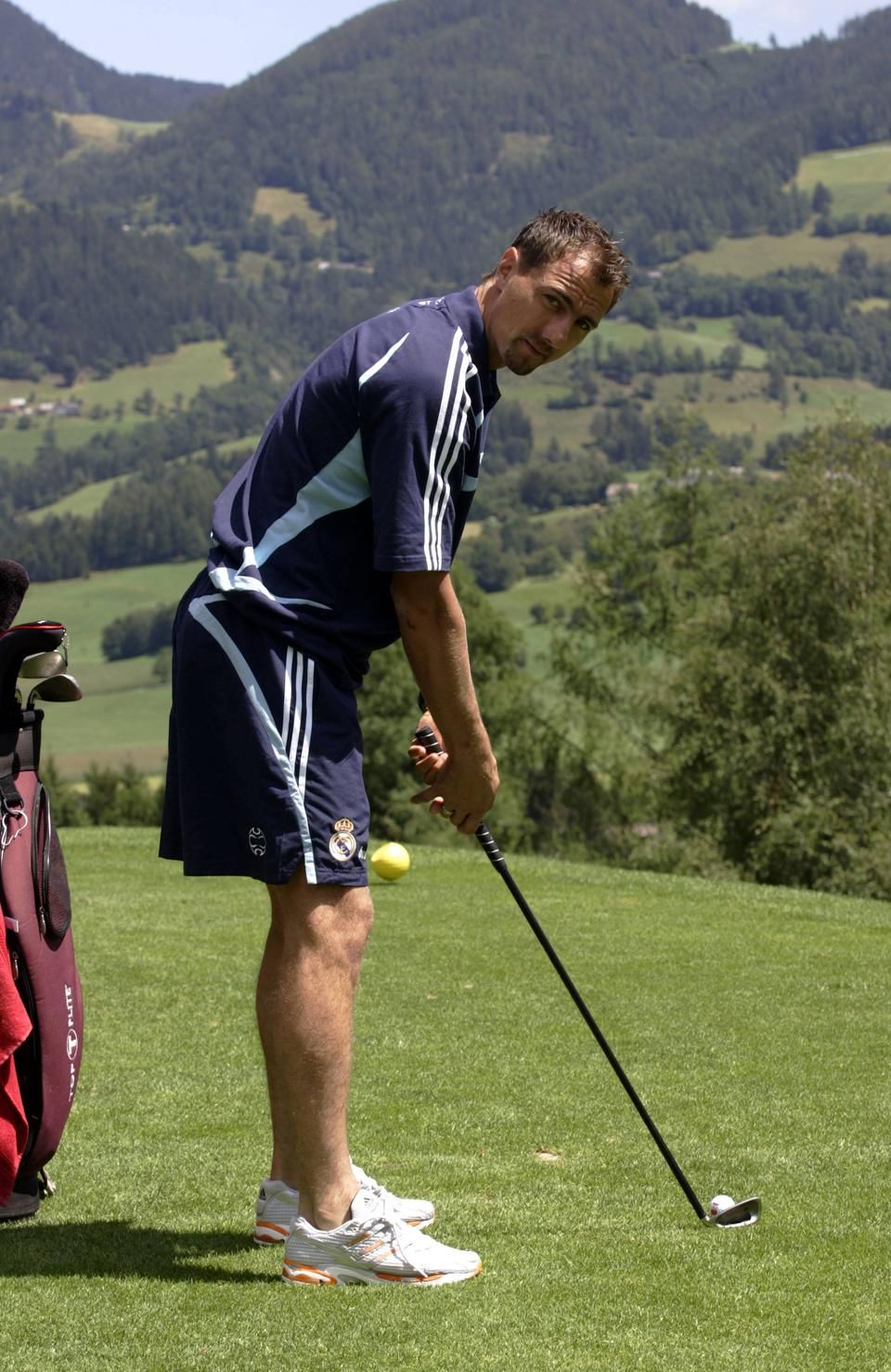 Aktív futballistaként is szívesen ragadott golfütőt (Fotó: Imago Images)