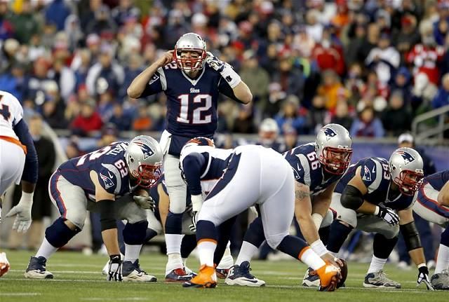 A Denver kiütésével Tom Brady 11–5-re vezet a Peyton Manning elleni párharcban (Fotó: Action Images)