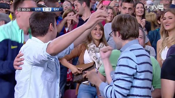 Messi várandós kedvese, Antonella Roccuzzo is boldogan fogadta a második gólt a lelátón (Forrás: Twitter)