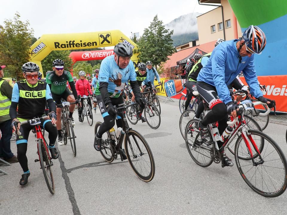 A 74 éves belga legenda, Eddy Merckx is ott volt a vasárnapi rajtnál (Fotó: SalzburgerLand Tourismus)