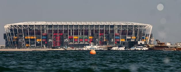 A Rasz Abu Abud Stadiont hajókonténer-szerű elemekből rakták össze, ez a világon az első sportaréna, amelyet az érintett sportesemény után teljesen szétszednek (Fotó: Getty Images)