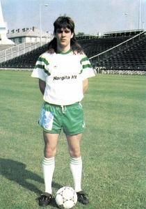1990: at the first official team photoshoot in the Ferencváros jersey (Photo: Fradi Újság)