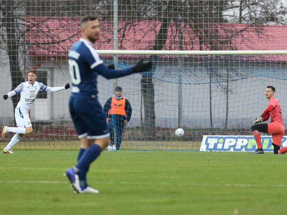Geiger bánata a mislenyi gólnál (Fotó: Sipos Bence/Kécskei Krónika)