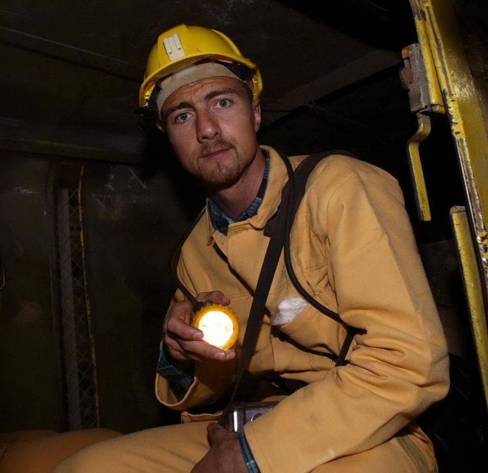 Nem csak pózol: 17 esztendősen a bányában dolgozott