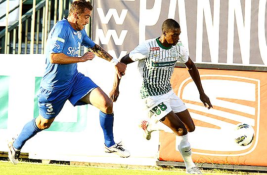 Somália (jobbra) két gólt szerzett a Szolnok elleni 5–2-es ferencvárosi győzelem során
(Fotó: Fuszek Gábor – archív)