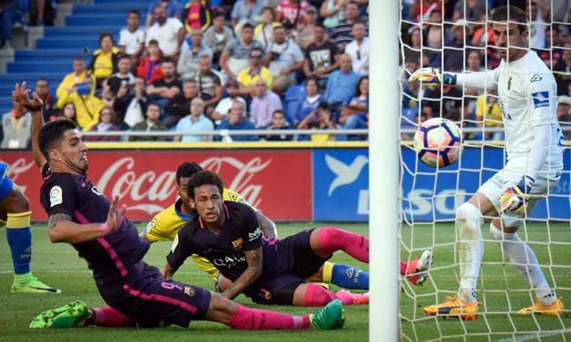 Neymar három gólt szerzett a Kanári-szigeteken (Fotó: AFP)