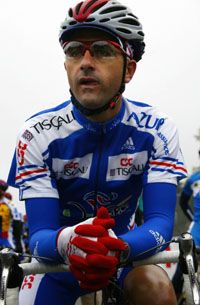 Merengés Zolderben, az utolsó rajt elôtt: Laurent Jalabert elhagyta a karavánt