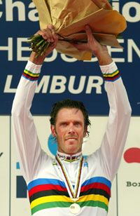 Mario Cipollini most már a szivárványos mezt is kiteheti a biliárdszoba falára (Fotó: Reuters)