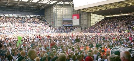 The Hawthorns-stadion: WBA-ünnep (fotó: Reuters)