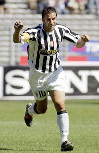 Alessandro Del Piero 2003-ban elsôsorban klubcsapatában, a Juventusban villogott