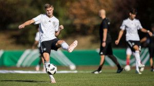 Dárdai Márton a dánok elleni felkészülési meccsen kapitányként vezette a német U17-es válogatottat Fotó: dfb.de