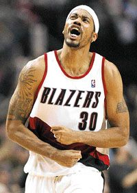 A meccs utolsó pontját szerzô Rasheed Wallace öröme érthetô: gyôzött a Portland