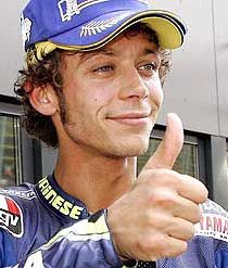 Valentino Rossi képességeit ismerve valószín&#251;leg azt mutatja, hogy hányadik helyen végez majd a futamon&#8230;