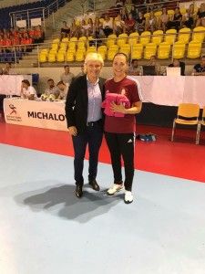 Bohus Bea EHF-kitüntetést kapott Forrás: EHF