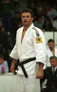 Kovács Antal, újabb éremmel (ezüst) gyarapította gyûjteményét (fotó: Farkas József)