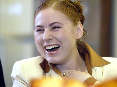 Polgár Judit az angol Adams ellen értékes fél pontot szerzett