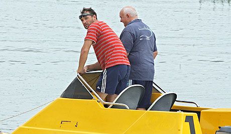 Vereckei Ákos (balra) és a négyes többi tagja Séra Miklós edzô vezetésével készül a szegedi világbajnokságra