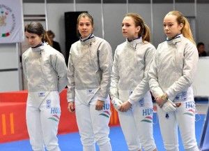 A női kardcsapat a hatodik helyet szerezte meg a junior-világbajnokságon Forrás: FIE