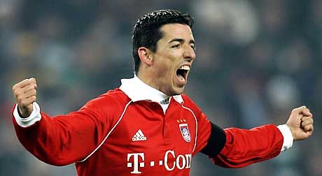 Roy Makaay tizenkettedszer duplázott a német elsô osztályban