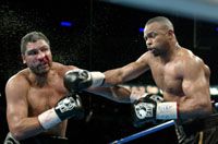 A John Ruizt képen törlô Roy Jones Junior méltán áll a ranglista elsô helyén