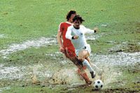 Gerd Müller (fehérben) volt az 1974-ben világbajnoki aranyat szerzô nyugatnémet gárda egyik kulcsembere