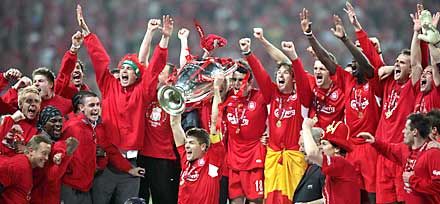 A Bajnokok Ligája 2004-2005-ösa kiírásának győztese az angol Liverpool FC &#8226; KATTINTSON A KÉPRE ÉS TEKINTSE MEG A FINÁLÉRÓL KÉSZÜLT GALÉRIÁNKAT!