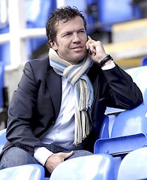 A volt kapitány, Lothar Matthäus egyelôre munka nélkül, így szívesen fogadná a soproni (ki)hívásokat is