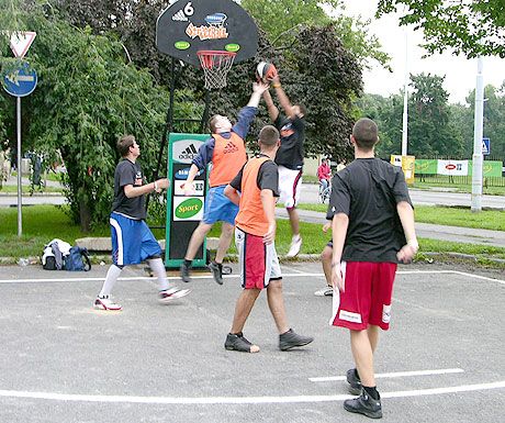 A szerencsésebbek száraz pályán csillogtathatták meg tehetségüket