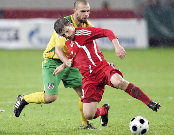 Andrij Arsavin és társai várhatóan megkapják Cardiffban is a szurkolói segítséget